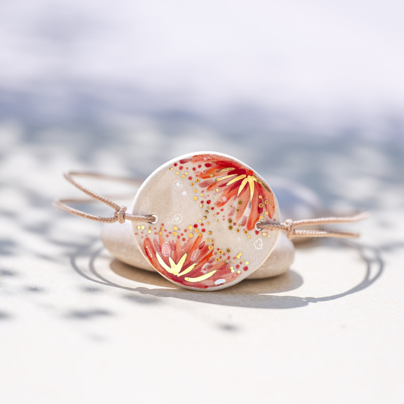 Bracelet en céramique rouge corail et orangé, doré à l'or fin - Modèle Fleur de Grenadier - Cala Gioia