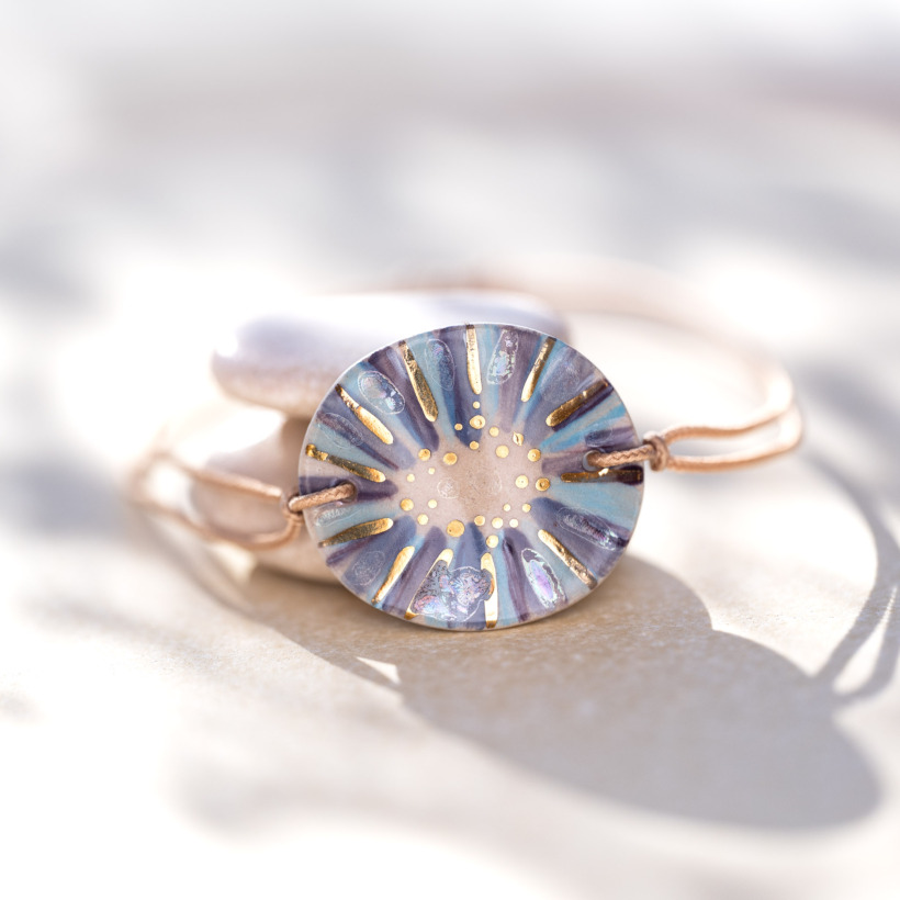 Bracelet en céramique bleu violet, doré à l'or fin - Modèle Azur Poudré - Cala Gioia