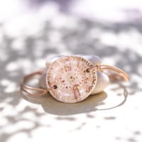 Bracelet en céramique beige et blanc, doré à l'or fin - Modèle Douce Clarté - Cala Gioia